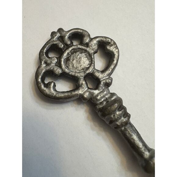 Victorian Master Door LARGE Skeleton Key - Picture 4 of 6